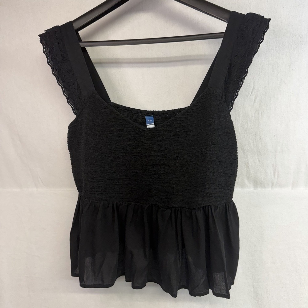 Old Navy Women's Black Sleeveless Lace Trim Boho Smocked Flowy Peplum Hem Top 2X
